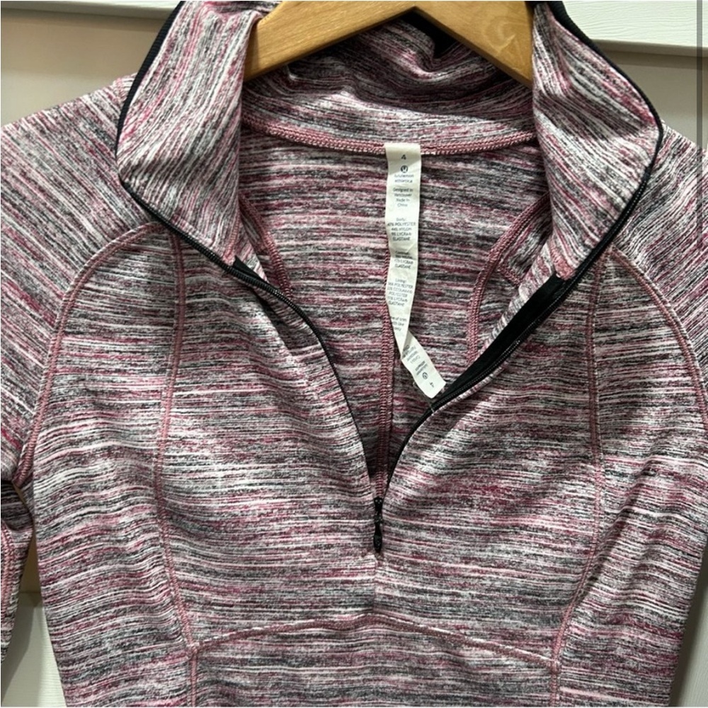lululemon runderfull Hlaf zip womens size 4 - Picture 8 of 9